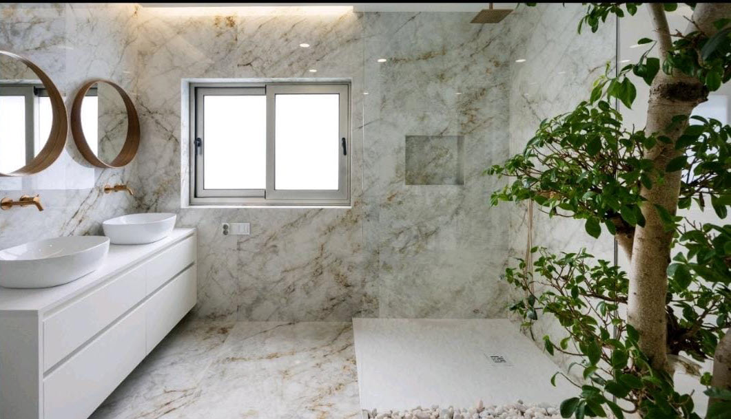 Master Bath 1